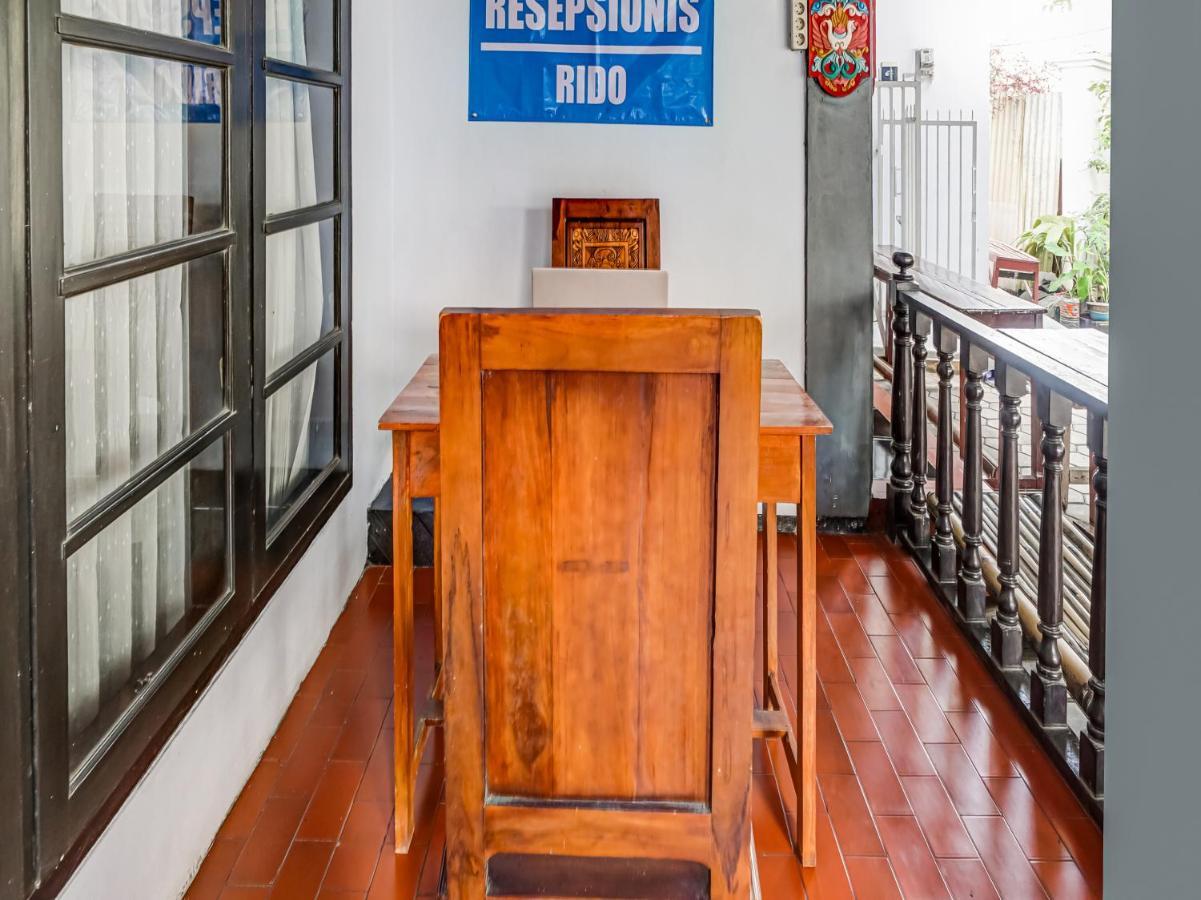 Spot On 90797 Sukun Syariah Homestay Malang Exterior photo